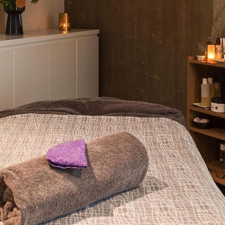 فندق Peppers Silo لونسيستون المظهر الخارجي الصورة Massage table